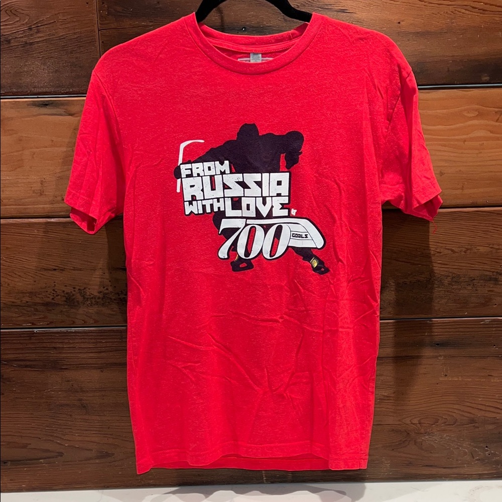 🔥‼️Red Graphic Tee with Bold Print‼️🔥